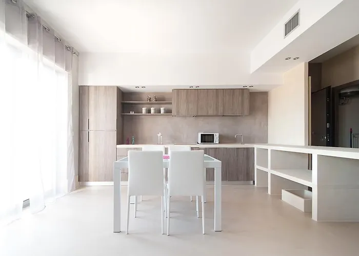 Bianco Mare אוטרנטו